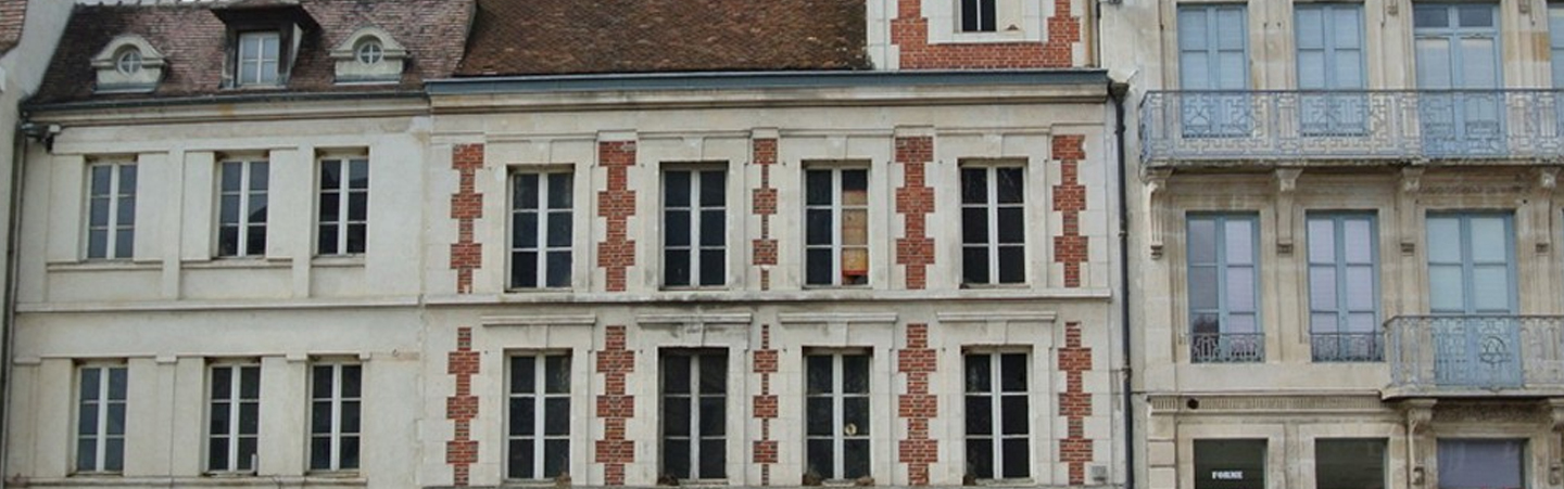 Loi Malraux à Auxerre 89000 - L'Hôtel de la Place